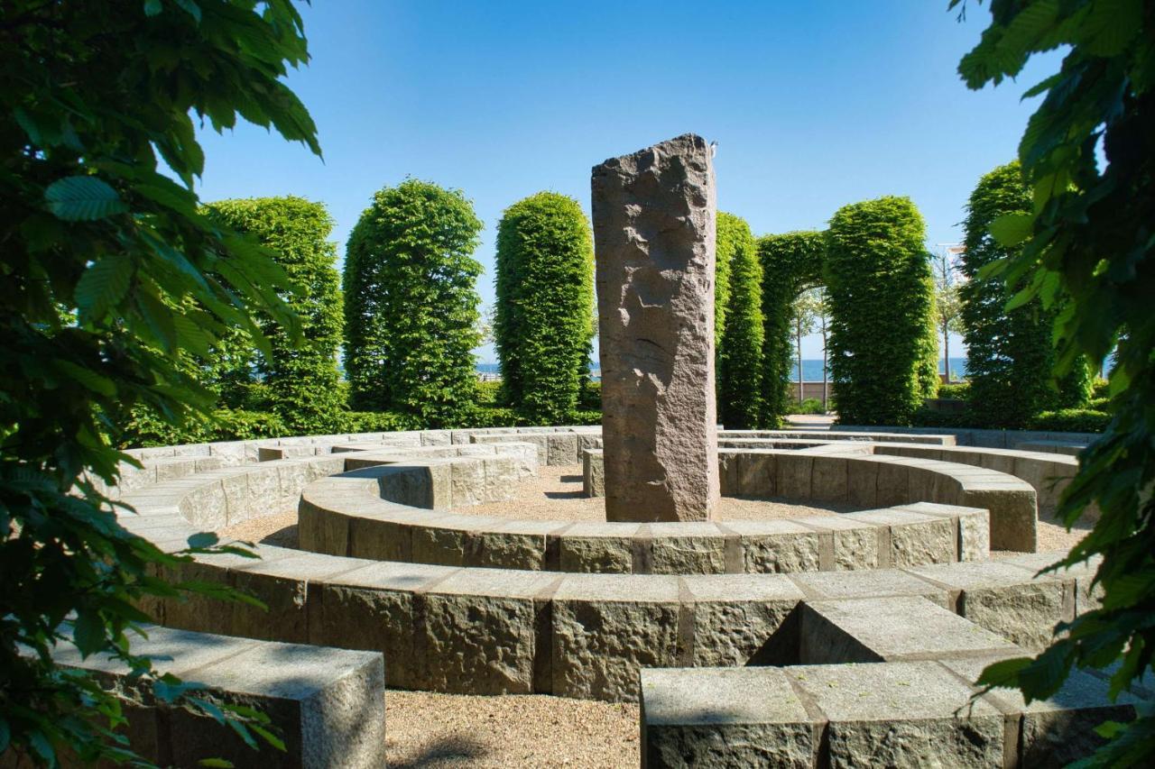 Zentral Aber Ruhig, Terrasse Mit Viel Gruen - Strandnahes Ferienhaus Luki Гёрен Экстерьер фото